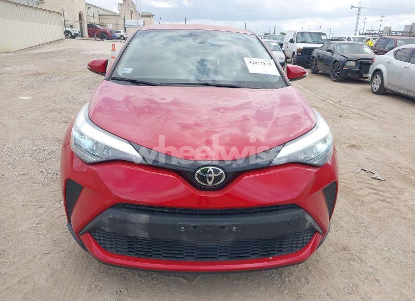 Photo 12 of 2020 Toyota C-hr LE (VIN NMTKHMBXXLR117281)