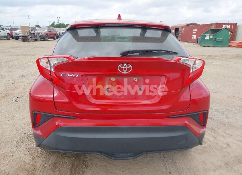 Photo 16 of 2020 Toyota C-hr LE (VIN NMTKHMBXXLR117281)