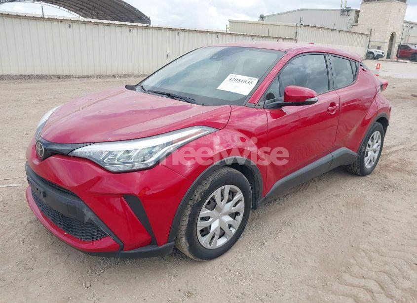 Photo 2 of 2020 Toyota C-hr LE (VIN NMTKHMBXXLR117281)