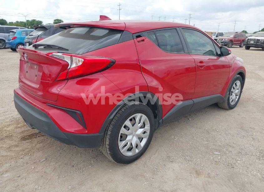 Photo 4 of 2020 Toyota C-hr LE (VIN NMTKHMBXXLR117281)