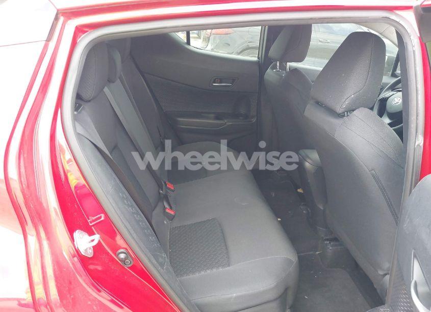 Photo 8 of 2020 Toyota C-hr LE (VIN NMTKHMBXXLR117281)