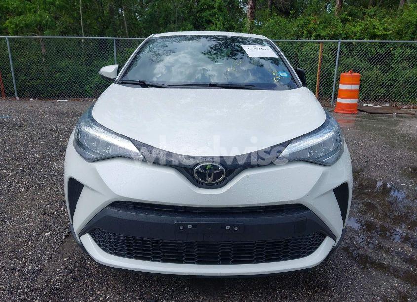 Photo 12 of 2021 Toyota C-hr XLE (VIN NMTKHMBXXMR135393)