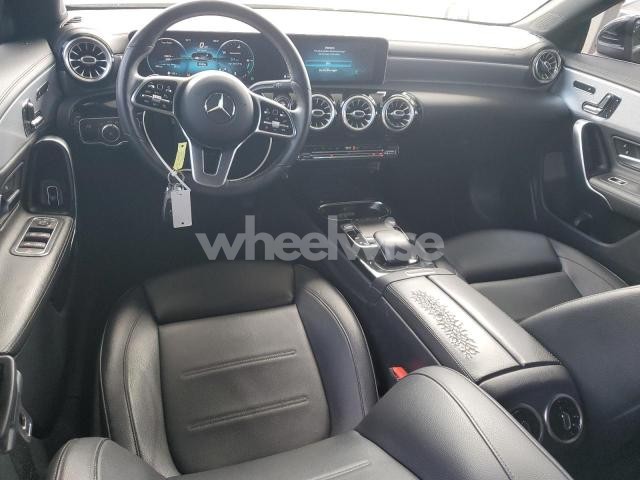 Photo 3 of 2020 MERCEDES-BENZ CLA 250 N/A (VIN NWDD5J4GB8LN07353)