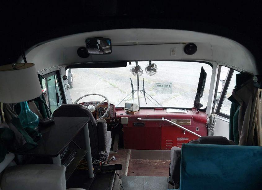 Photo 12 of 1976 Gmc Bus MOTORH (VIN P8M4905A1399)