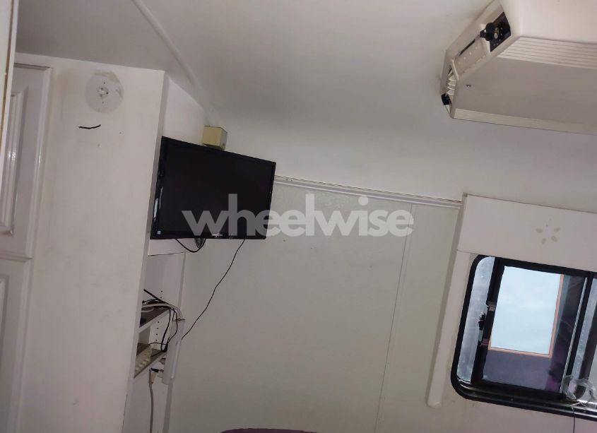 Photo 15 of 1976 Gmc Bus MOTORH (VIN P8M4905A1399)