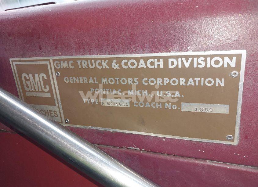Photo 17 of 1976 Gmc Bus MOTORH (VIN P8M4905A1399)