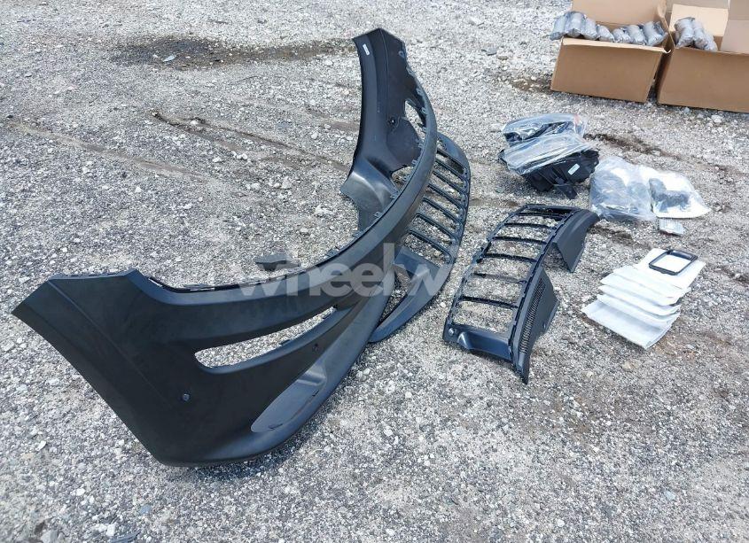 Photo 3 of 2016 Jeep Grand CHEROKEE SRT NIGHT (VIN PARTS 4 A JEEP)