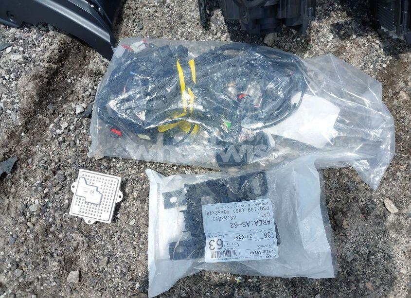 Photo 5 of 2016 Jeep Grand CHEROKEE SRT NIGHT (VIN PARTS 4 A JEEP)