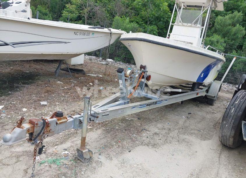 Photo 2 of 2002 Parker Marine BOAT (VIN PYMBB152G001)