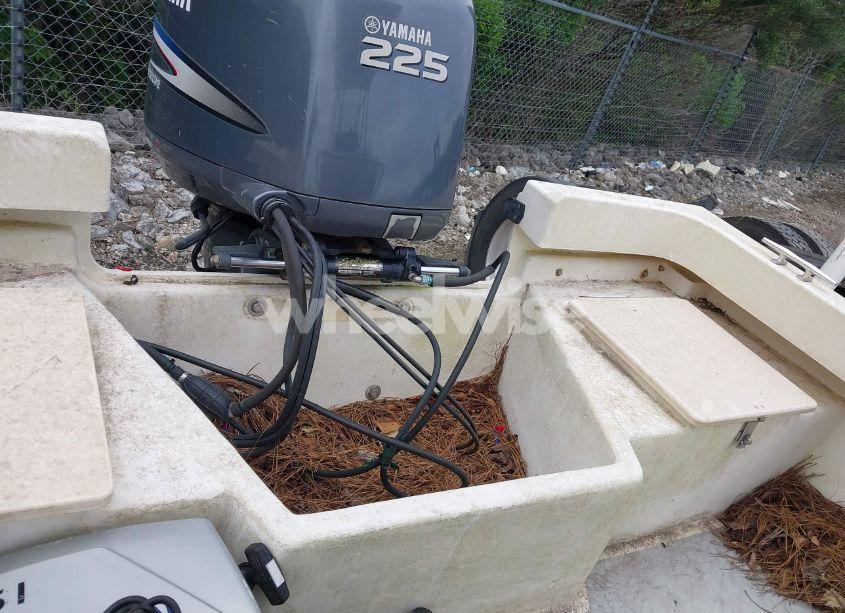 Photo 8 of 2002 Parker Marine BOAT (VIN PYMBB152G001)