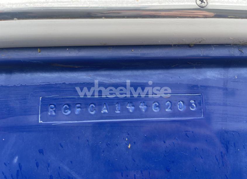 Photo 8 of 2003 Monterey 298sc (VIN RGFCA144G203)