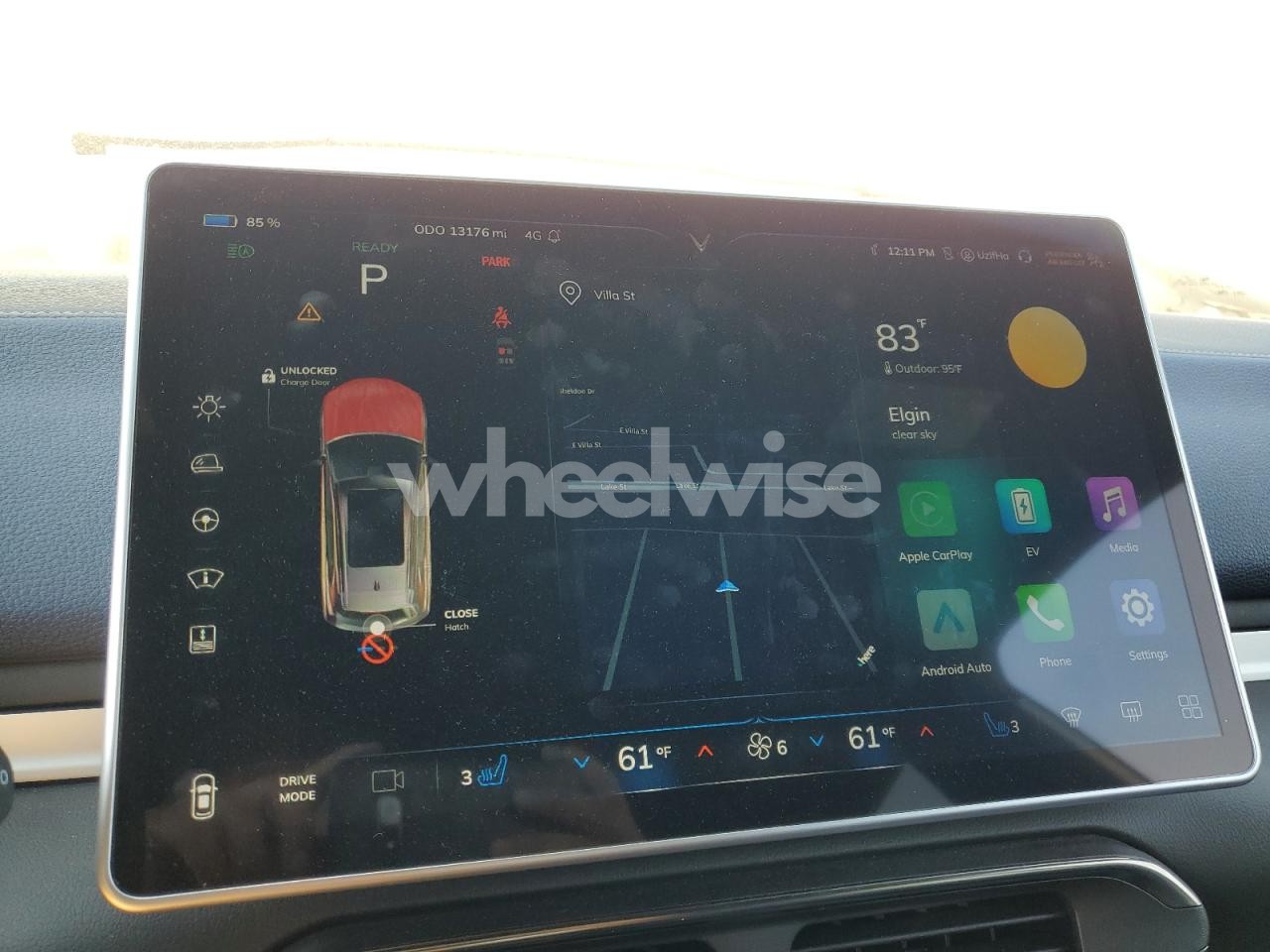 Photo 9 of 2025 VINFAST TRADING AND PRODUCTION LLC VF 8 PLUS (VIN RLLV1AFA4SH009559)