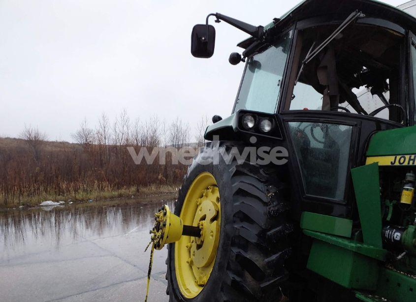 Photo 14 of 1985 John Deere 4450 (VIN ROTSG53003104)