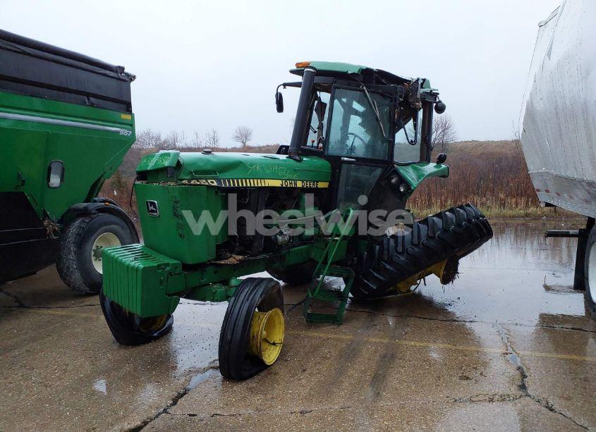 Photo 2 of 1985 John Deere 4450 (VIN ROTSG53003104)