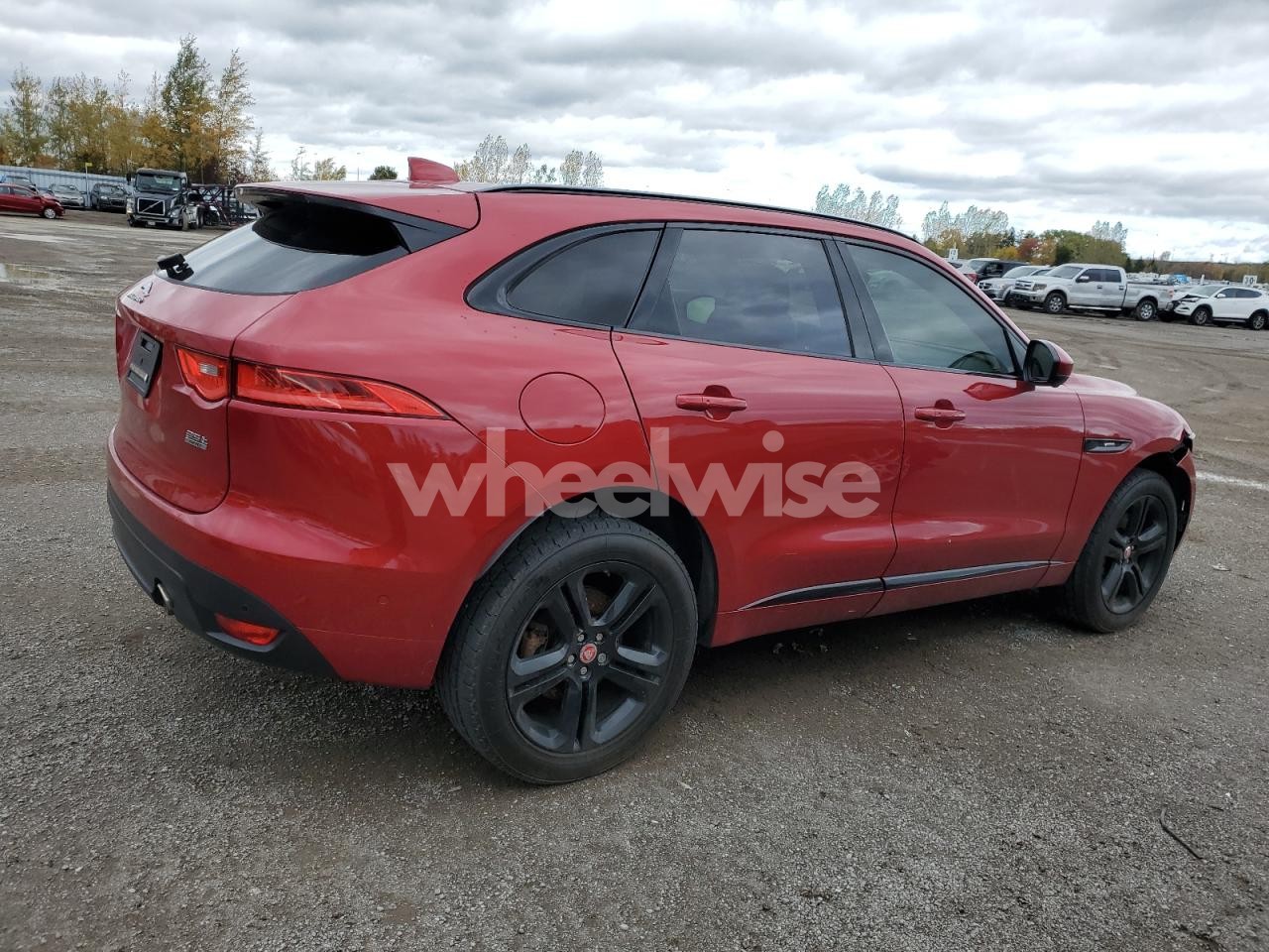 Photo 3 of 2017 JAGUAR F-PACE R - SPORT N/A (VIN SADCL2BV9HA497066)