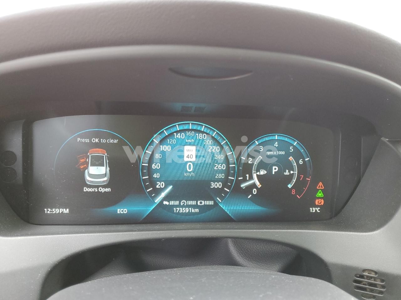 Photo 9 of 2017 JAGUAR F-PACE R - SPORT N/A (VIN SADCL2BV9HA497066)