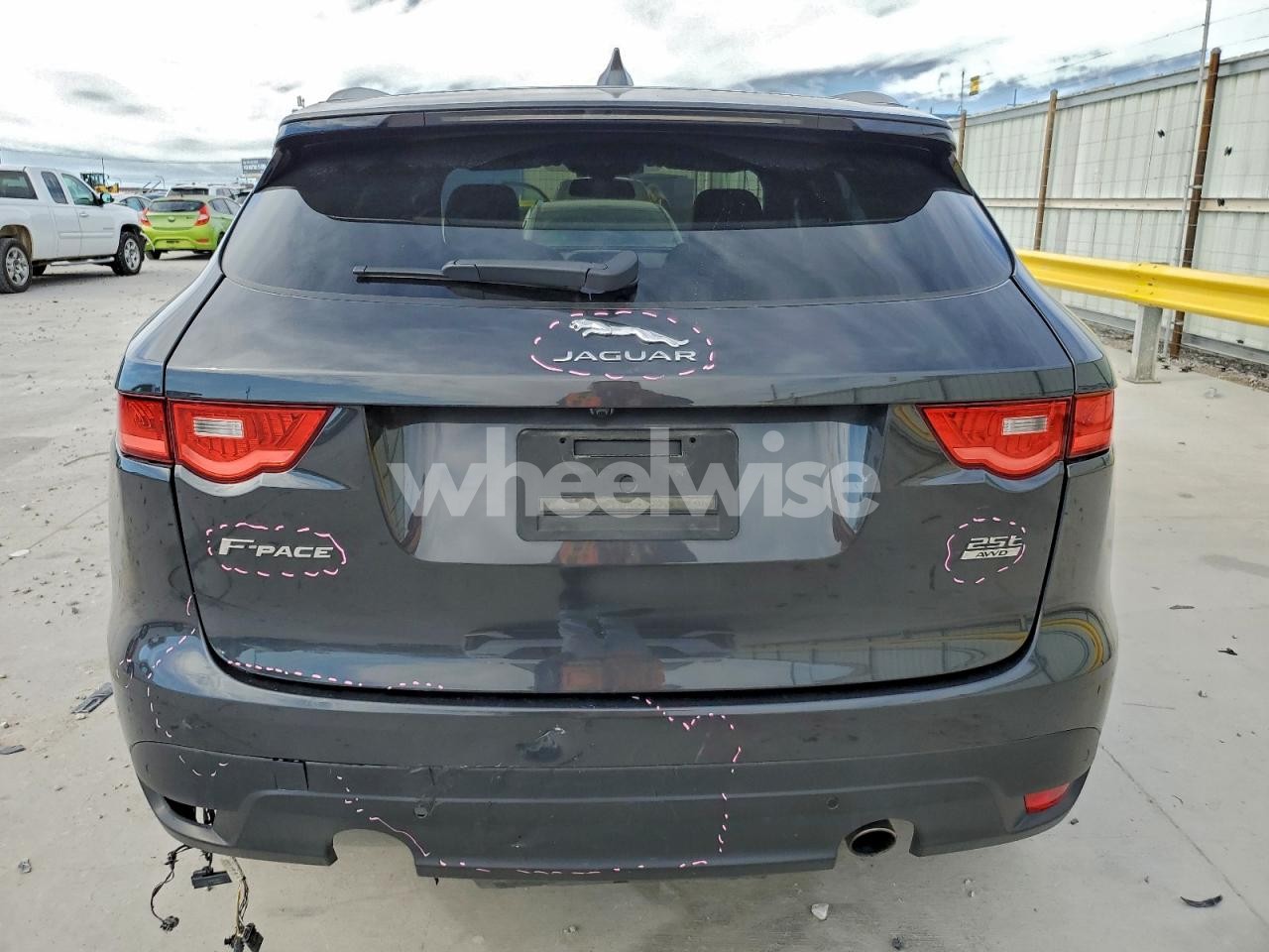 Photo 6 of 2018 JAGUAR F-PACE R - SPORT (VIN SADCL2FX9JA283275)