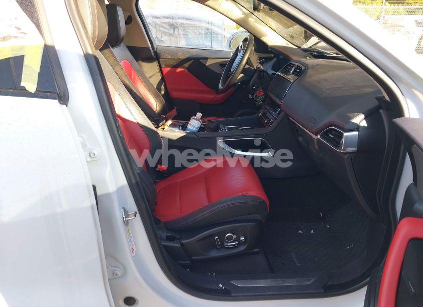 Photo 5 of 2020 Jaguar F-pace CHECKERED FLAG P250 AWD AUTOMATIC (VIN SADCP2FX8LA641778)