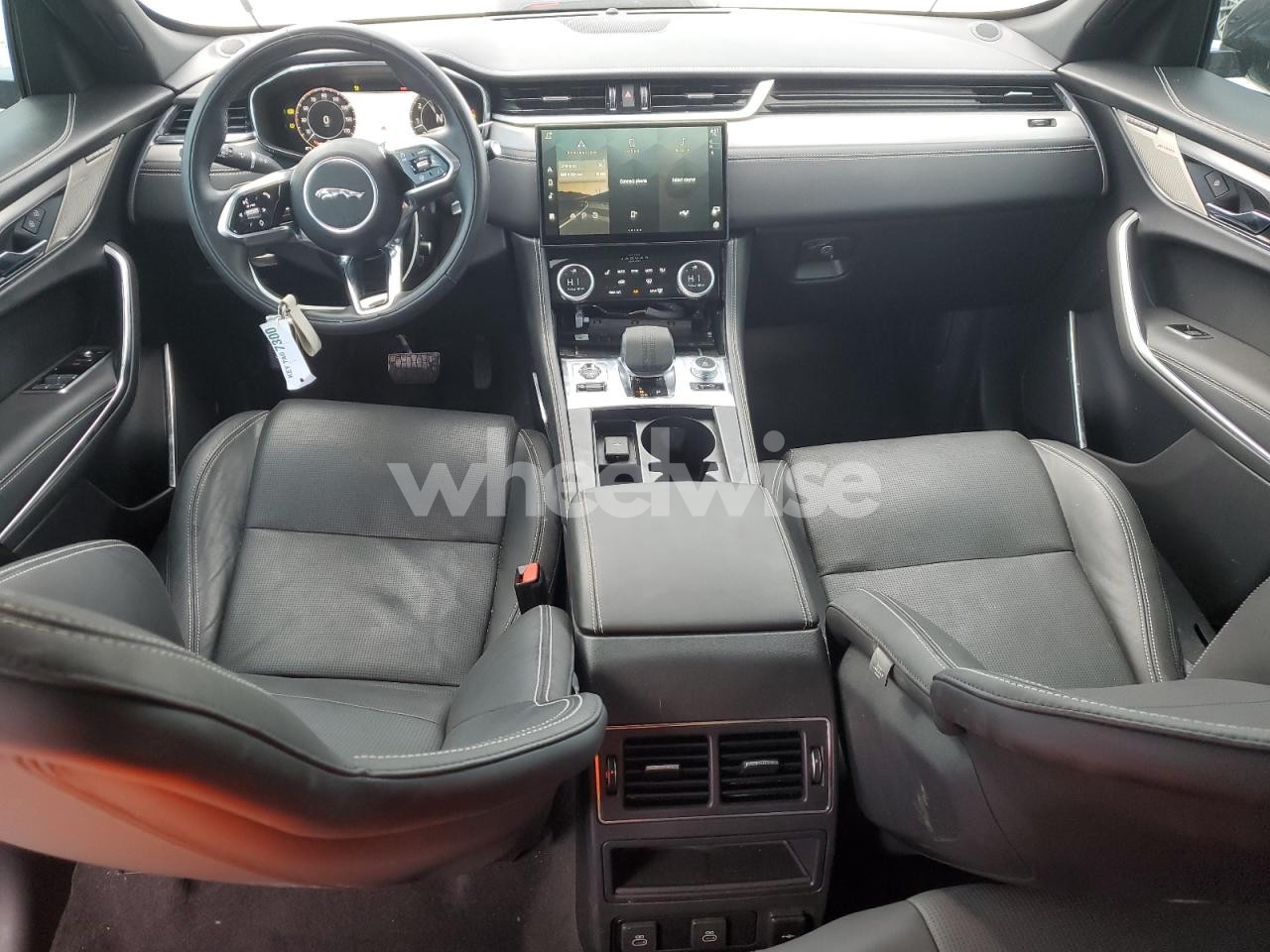 Photo 8 of 2024 JAGUAR F-PACE R-DYNAMIC S N/A (VIN SADCT2FU2RA722446)