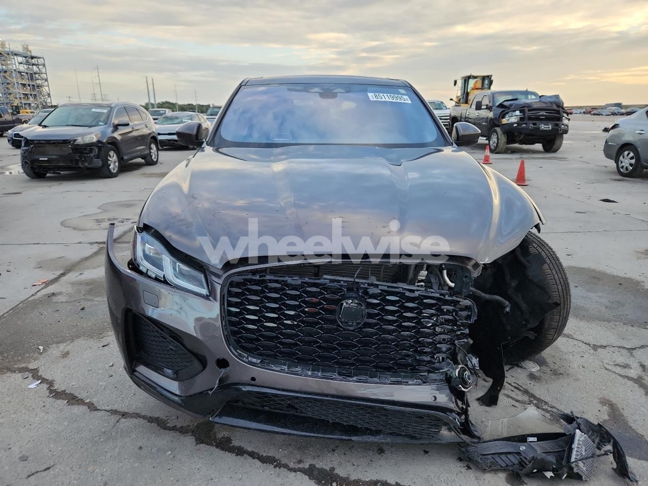 Photo 5 of 2021 JAGUAR F-PACE R-DYNAMIC S (VIN SADCT2FUXMA667723)