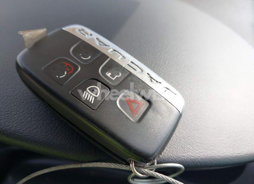 Photo 11 of 2018 Jaguar Xe 25T PREMIUM (VIN SAJAD4FX7JCP34771)