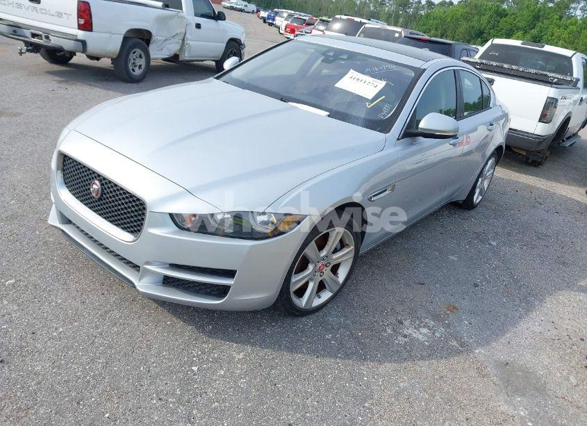 Photo 2 of 2018 Jaguar Xe 25T PREMIUM (VIN SAJAD4FX7JCP34771)