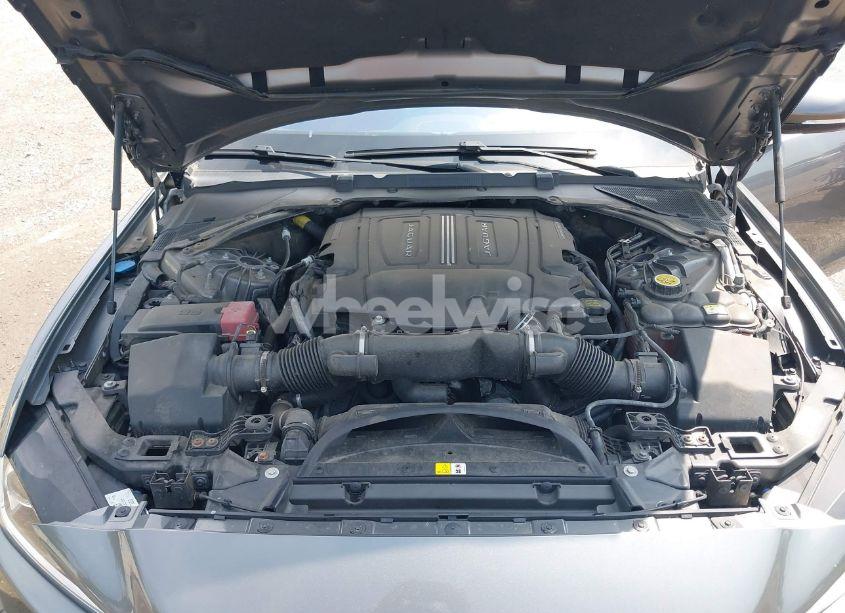 Photo 10 of 2018 Jaguar Xe 35T R-SPORT (VIN SAJAL4EV8JCP24169)