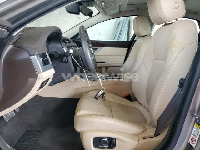 Photo 2 of 2020 JAGUAR XF PRESTIGE (VIN SAJBK4GXXLCY83820)