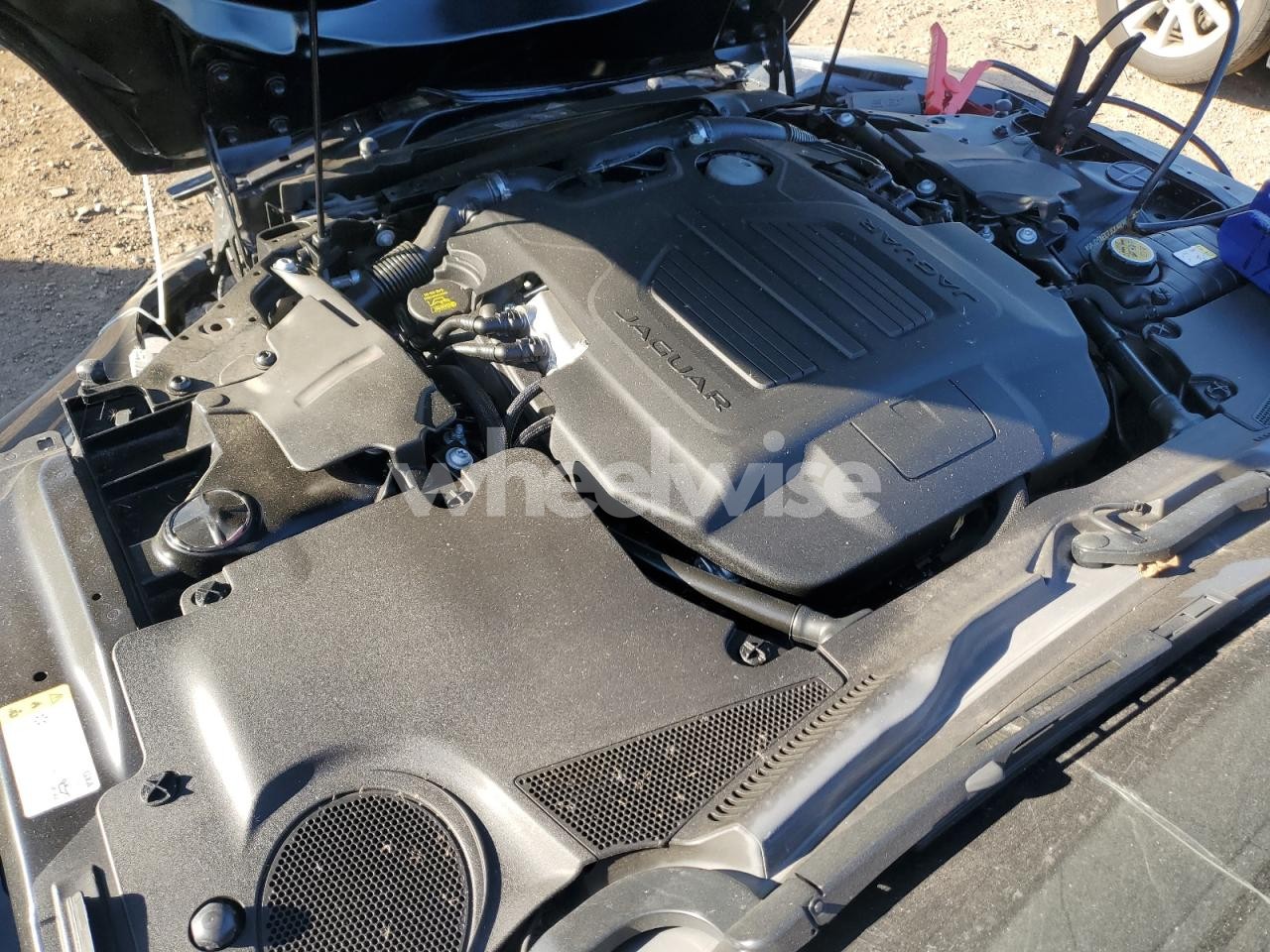 Photo 11 of 2018 JAGUAR F-TYPE R (VIN SAJD51EE7JCK48907)