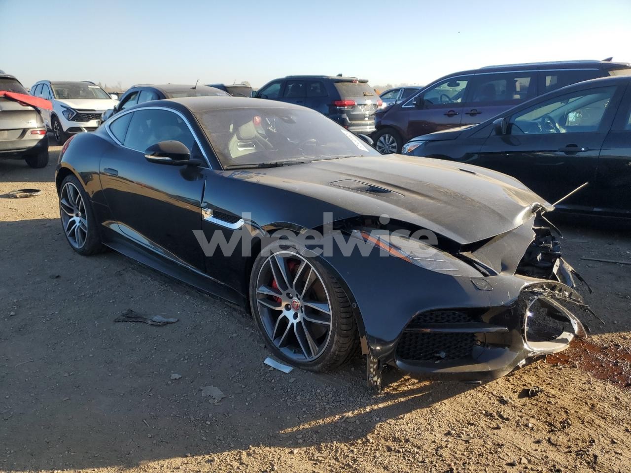 Photo 4 of 2018 JAGUAR F-TYPE R (VIN SAJD51EE7JCK48907)