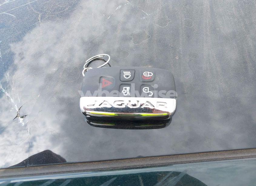 Photo 11 of 2023 Jaguar F-type P450 R-DYNAMIC AWD AUTOMATIC (VIN SAJD81EE3PCK82603)