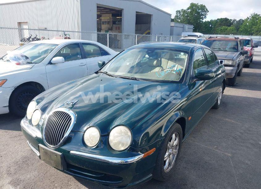 Photo 2 of 2000 Jaguar S-type 4.0L V8 (VIN SAJDA01DXYGL65063)