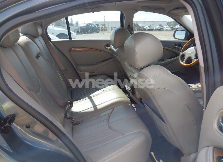 Photo 8 of 2001 Jaguar S-type 4.0L V8 (VIN SAJDA01P01GM13539)