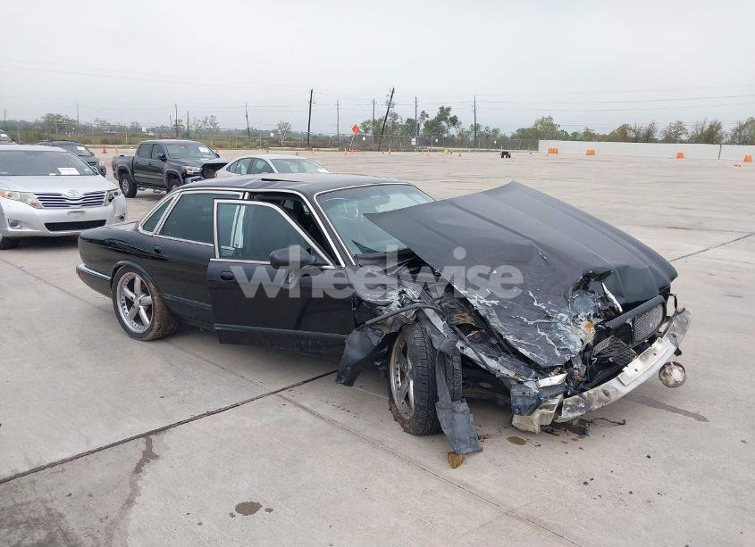 2003 Jaguar Xj XJR (VIN SAJDA15B33MF56061) main photo