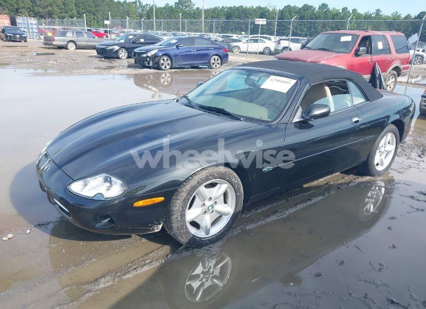 Photo 2 of 1999 Jaguar Xk8 (VIN SAJGX2040XC038590)