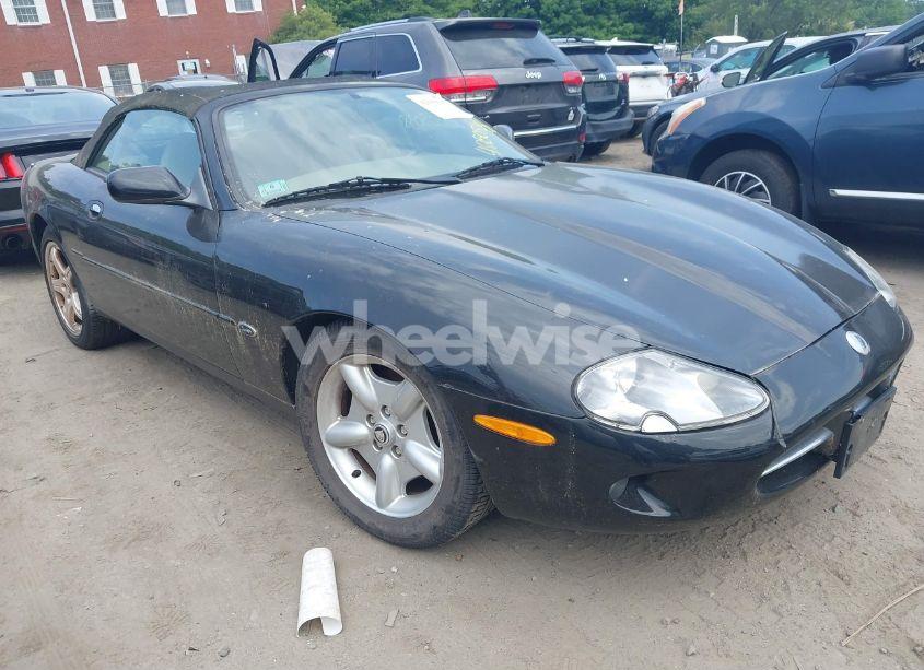 1999 Jaguar Xk8 (VIN SAJGX2042XC040972) main photo