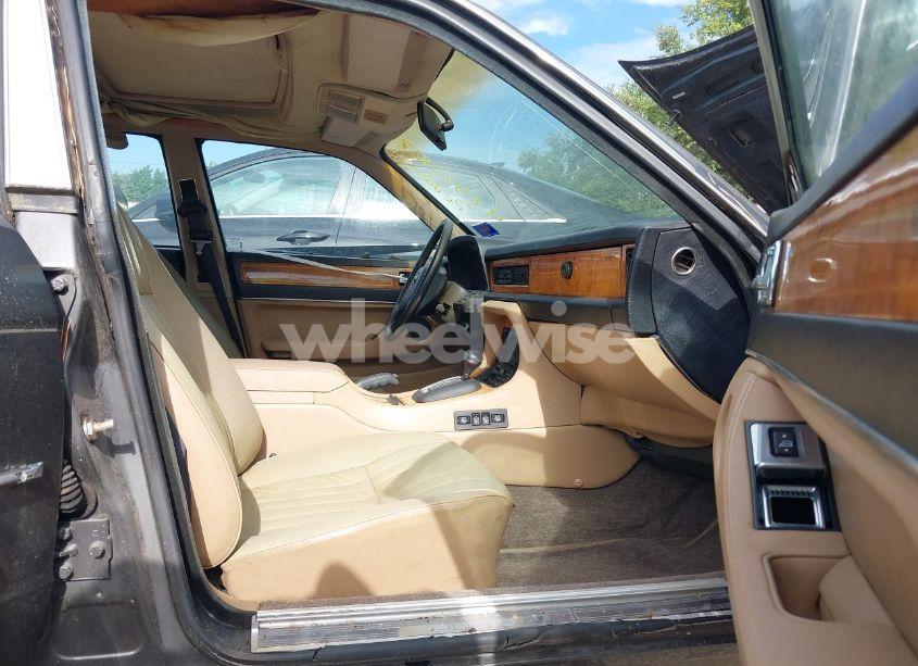 Photo 5 of 1988 Jaguar Xj6 (VIN SAJHV1543JC519549)