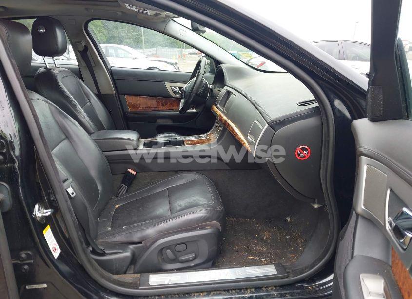 Photo 5 of 2011 Jaguar Xf PREMIUM (VIN SAJWA0GB4BLR84318)