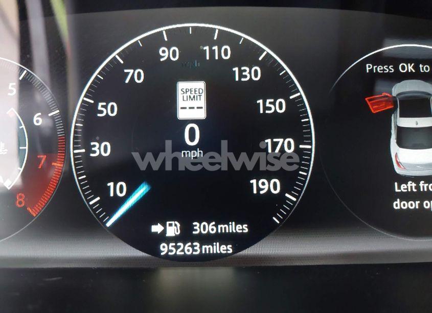 Photo 15 of 2018 Jaguar Xj R-SPORT (VIN SAJWA1C74J8W14026)