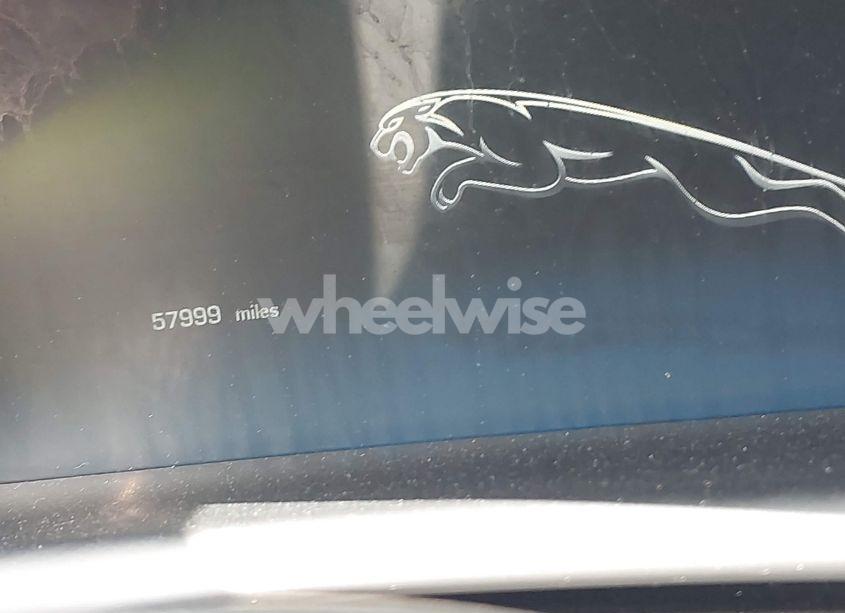 Photo 16 of 2015 Jaguar Xj (VIN SAJWA1CZ6F8V84696)