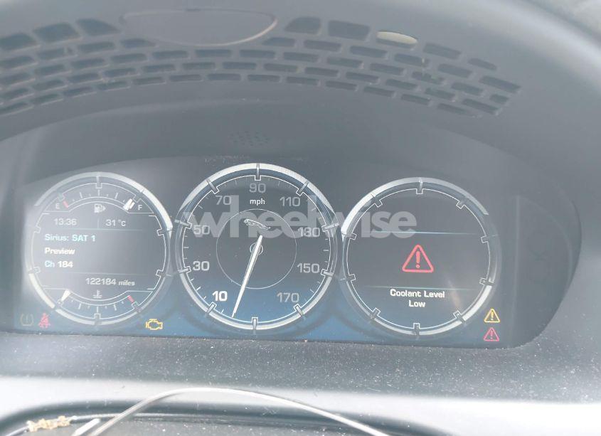 Photo 7 of 2014 Jaguar Xj (VIN SAJWA1CZ9E8V60522)