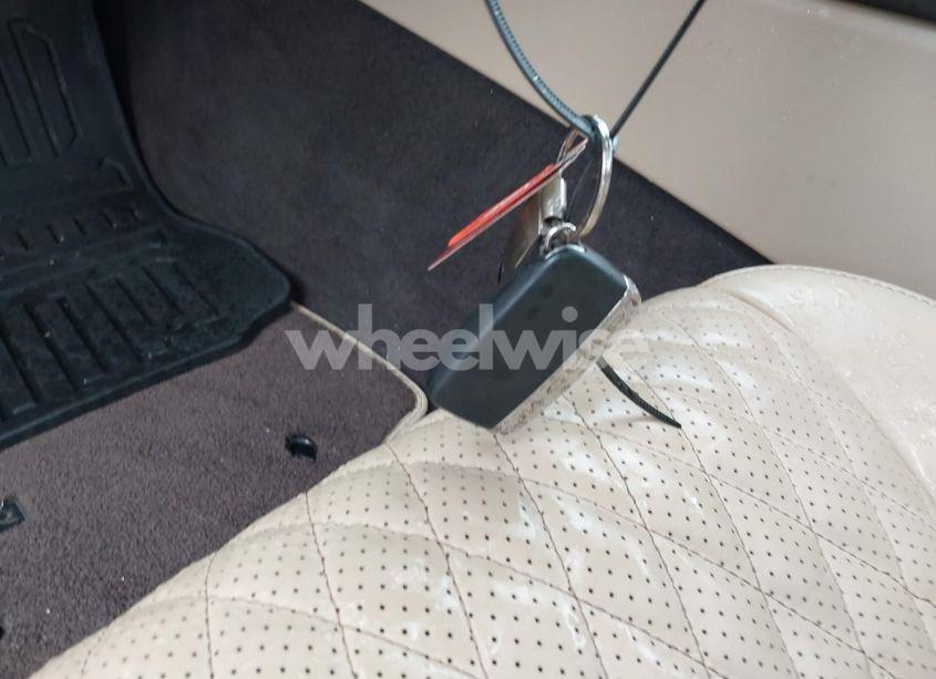 Photo 11 of 2017 Jaguar Xj XJL PORTFOLIO (VIN SAJWA2G73H8W04310)