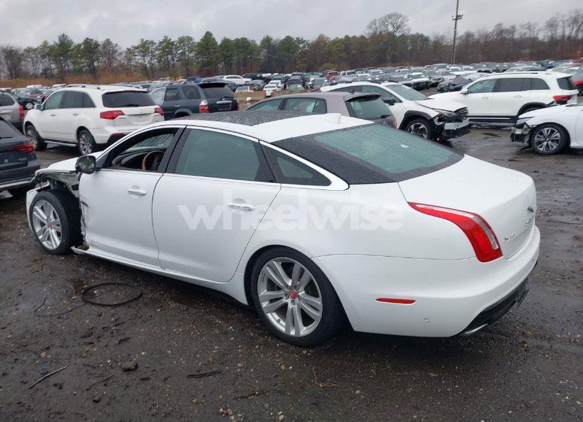 Photo 14 of 2017 Jaguar Xj XJL PORTFOLIO (VIN SAJWA2G73H8W04310)