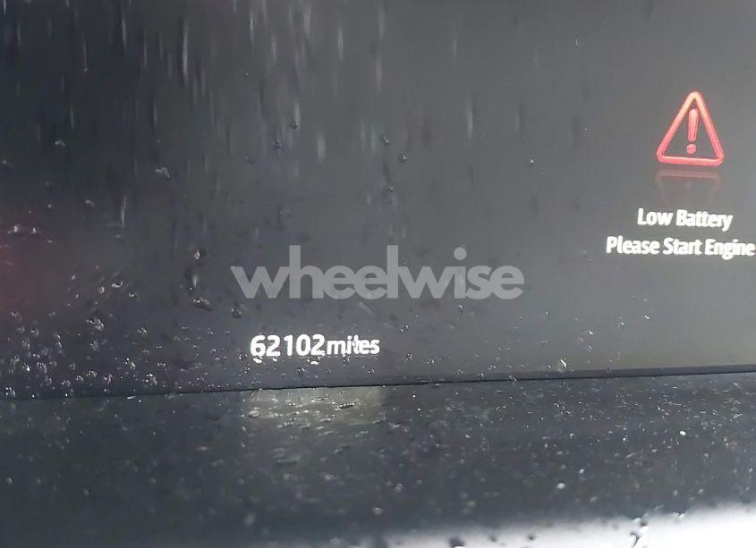 Photo 15 of 2017 Jaguar Xj XJL PORTFOLIO (VIN SAJWA2G73H8W04310)