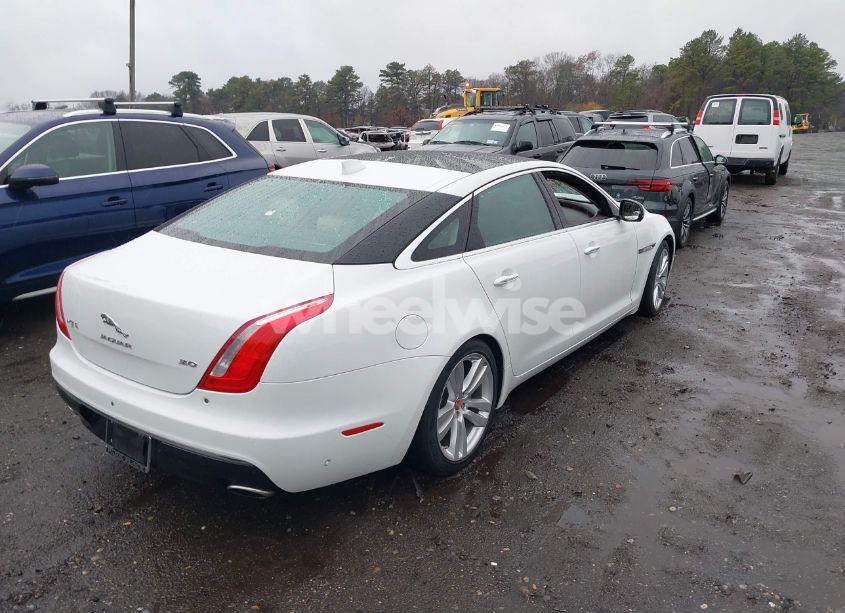 Photo 4 of 2017 Jaguar Xj XJL PORTFOLIO (VIN SAJWA2G73H8W04310)
