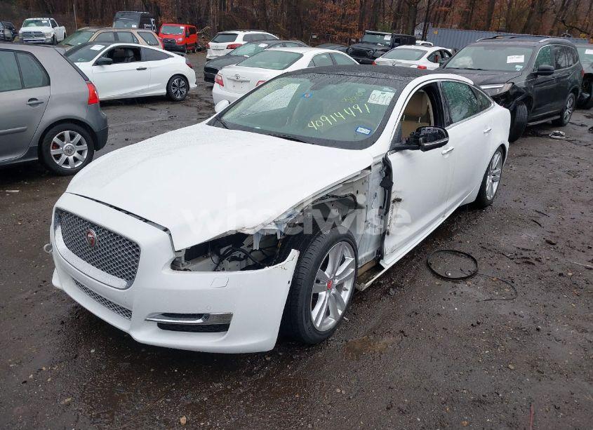 Photo 6 of 2017 Jaguar Xj XJL PORTFOLIO (VIN SAJWA2G73H8W04310)