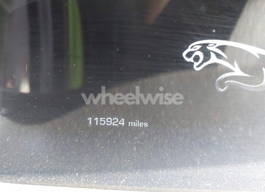 Photo 7 of 2011 Jaguar Xj XJL (VIN SAJWA2GB0BLV13469)