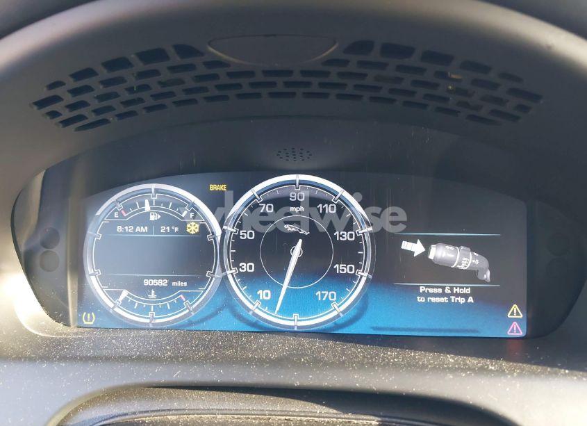 Photo 7 of 2012 Jaguar Xj XJL PORTFOLIO (VIN SAJWA2GB0CLV25378)