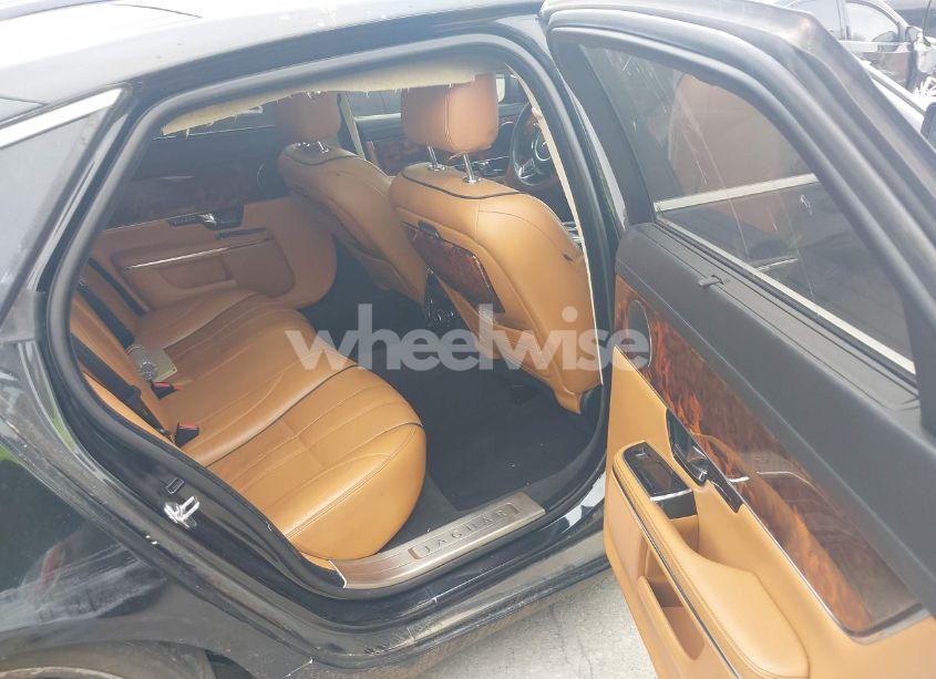 Photo 8 of 2012 Jaguar Xj XJL PORTFOLIO (VIN SAJWA2GB1CLV38866)