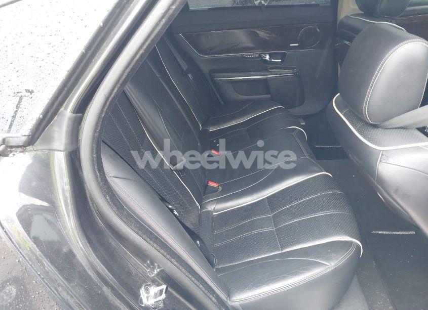 Photo 8 of 2012 Jaguar Xj XJL PORTFOLIO (VIN SAJWA2GB5CLV30883)